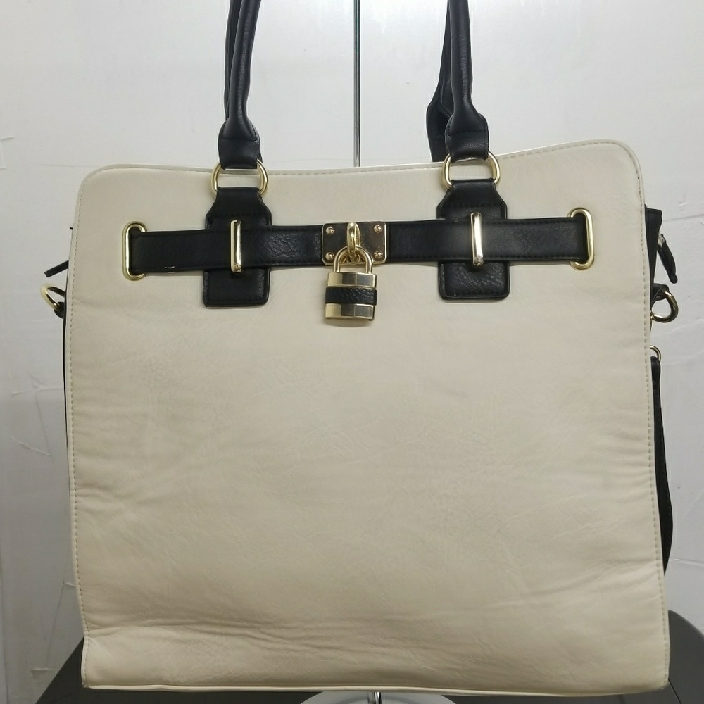 CALL IT SPRING PURSE